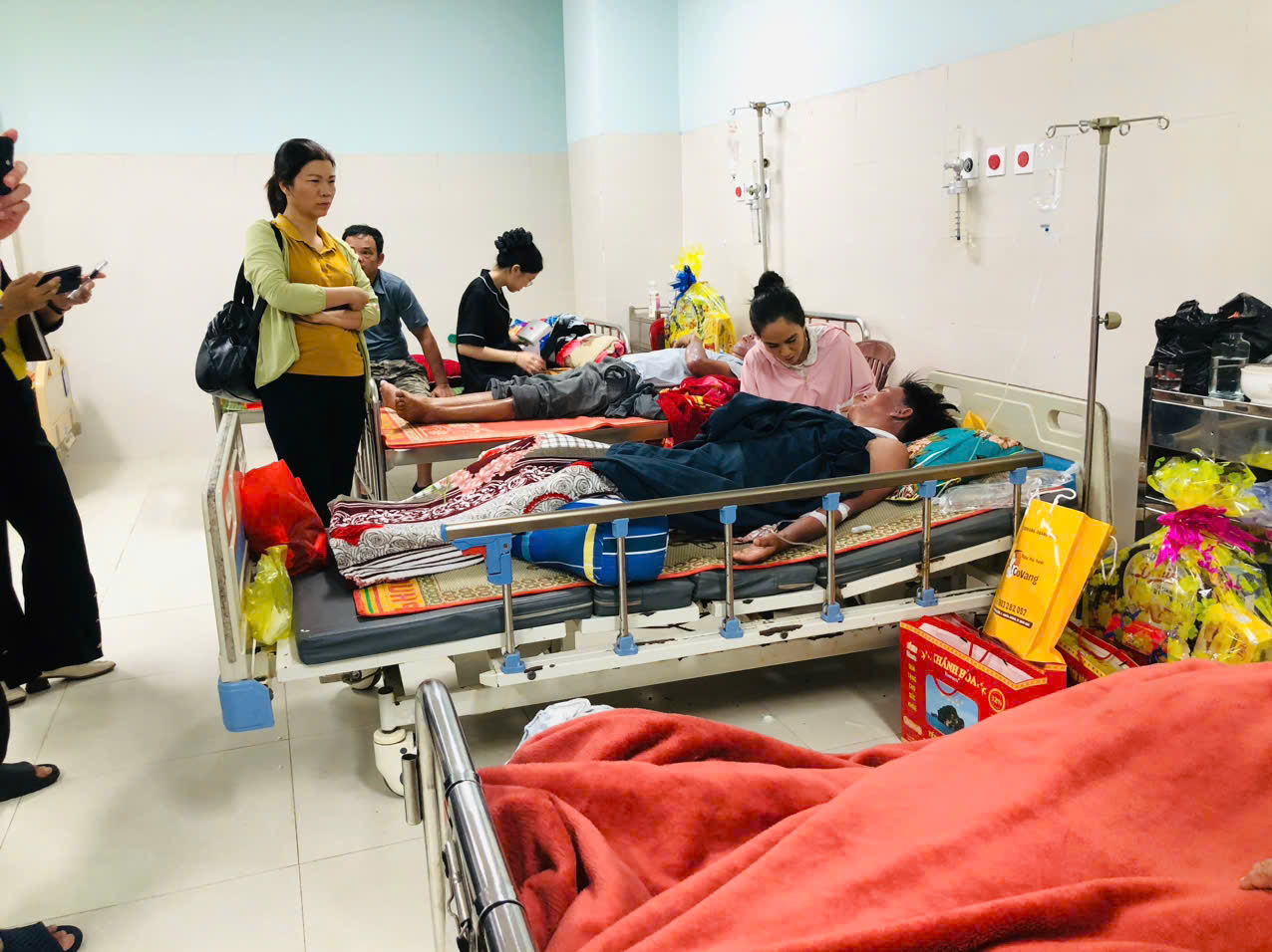 3 người sống sót 2 ngày trên biển: Họ đã thoát khỏi cái chết như thế nào?- Ảnh 2. 3 người sống sót 2 ngày trên biển: Họ đã thoát khỏi cái chết như thế nào?- Ảnh 2.