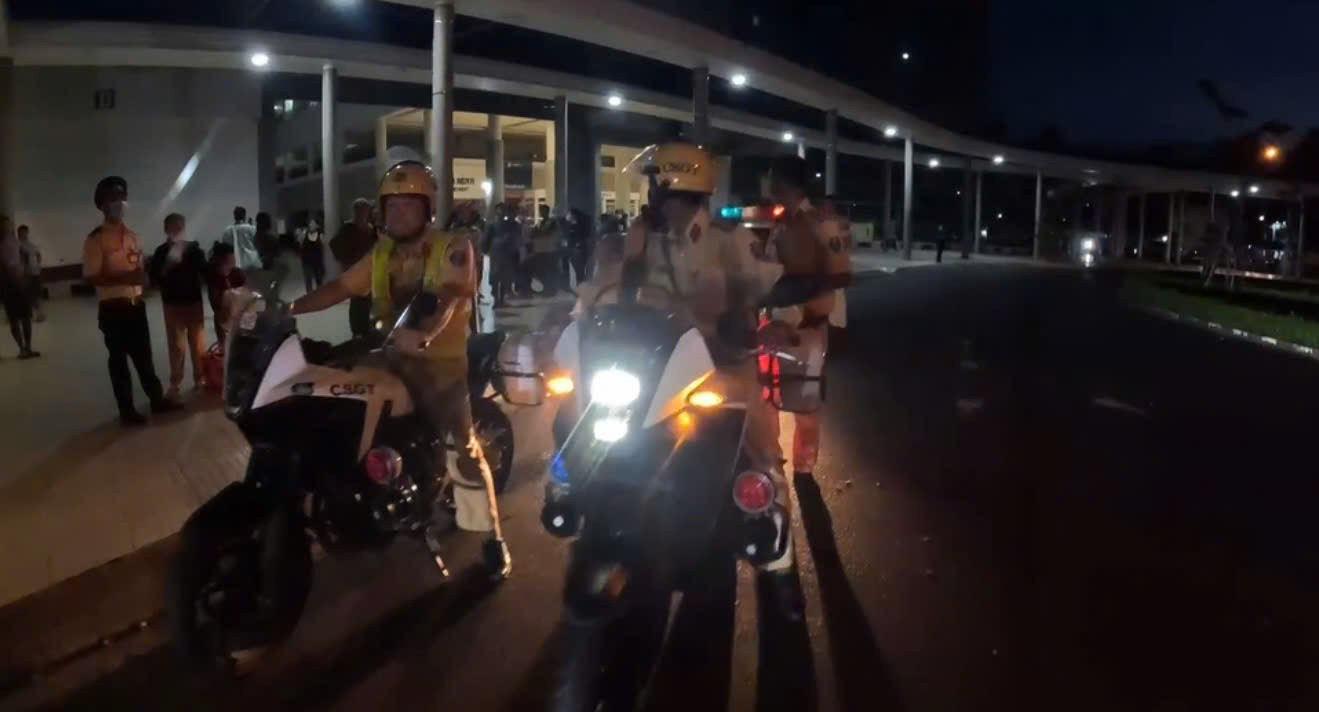 Xuyên đêm hộ tống 5 bộ phận tạng của nam thanh niên đi cứu người- Ảnh 2.