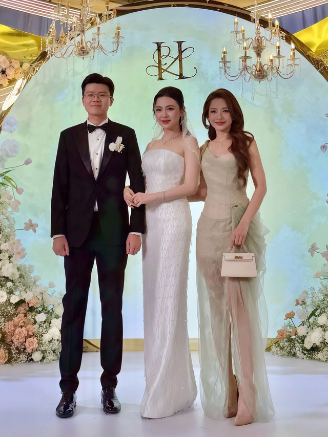 Sở thích chung trị giá hơn nửa tỷ của Chi Pu và Thủy Tiên- Ảnh 1.