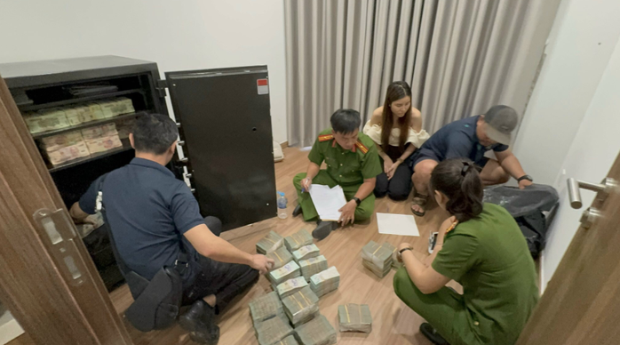 Công an TPHCM vạch trần cách thức điều hành mại dâm của cựu tiếp viên hàng không - Ảnh 3.