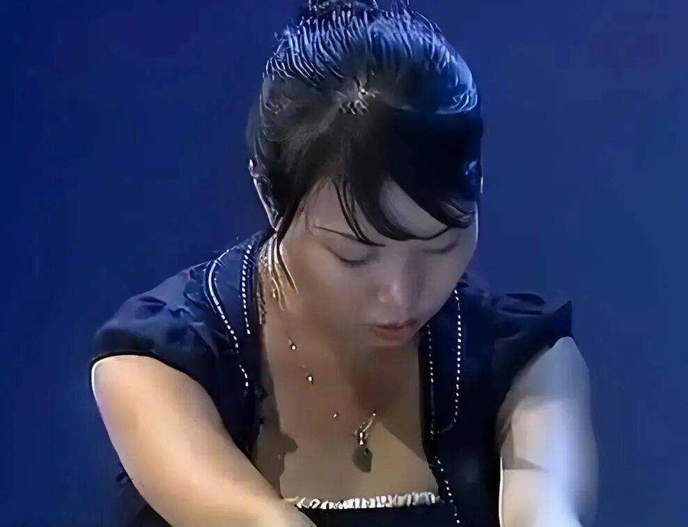 Cô gái tự nhận là Tây Thi và hành trình tìm kiếm hạnh phúc - Ảnh 1.