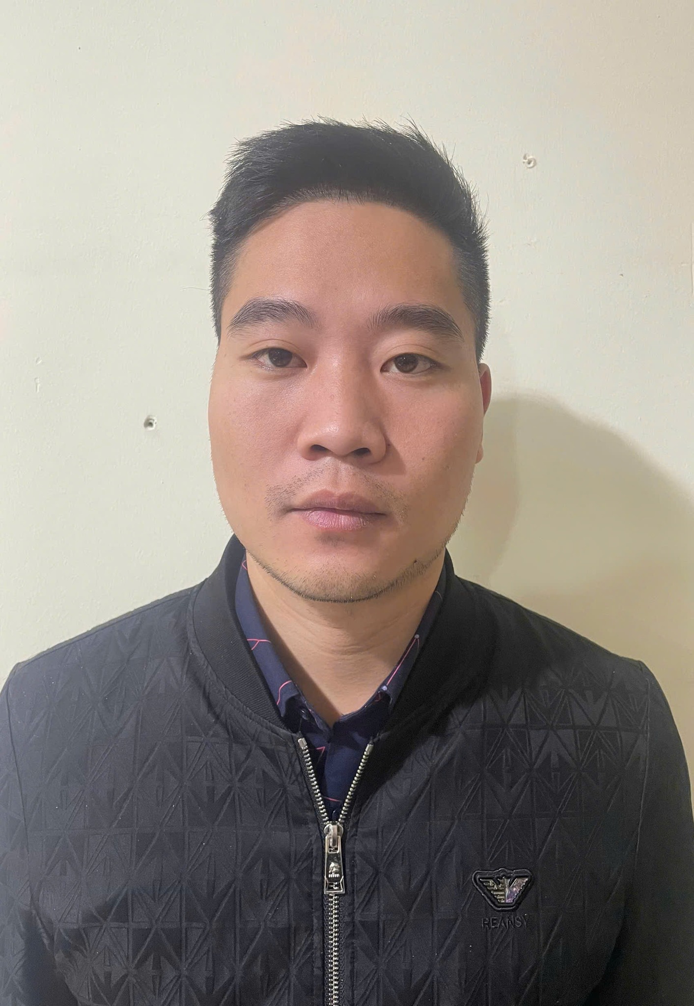 Lời khai của Lưu Đức Khanh trong vụ đánh người ở An Khánh - Ảnh 1. Lời khai của Lưu Đức Khanh trong vụ đánh người ở An Khánh - Ảnh 1.