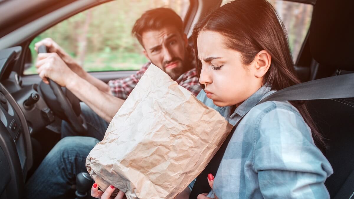 Vì sao đi xe điện dễ say hơn xe xăng?- Ảnh 2.