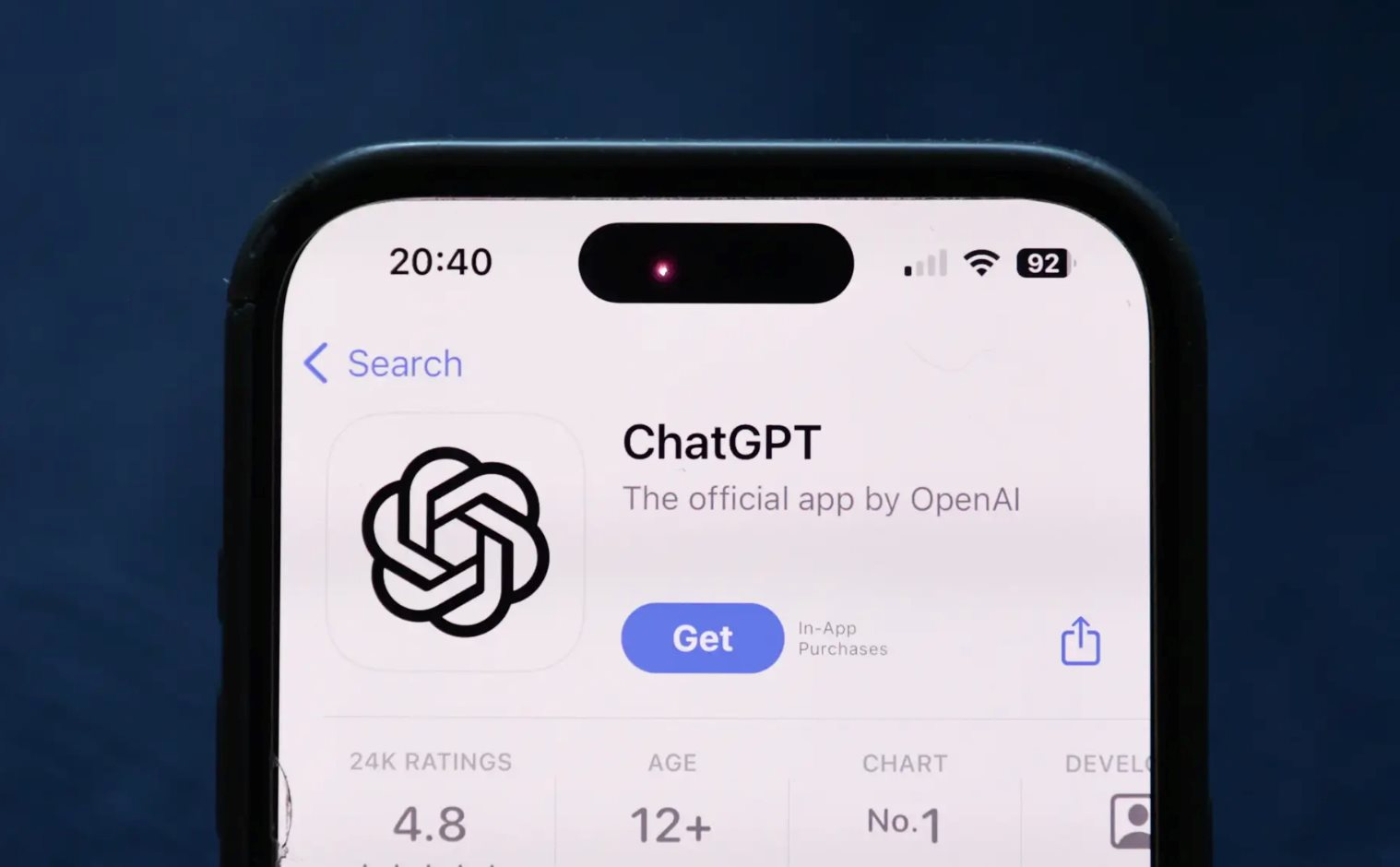 Sinh nhật 3 tuổi của ChatGPT: Cơn địa chấn công nghệ với 800 triệu người dùng - Ảnh 2.