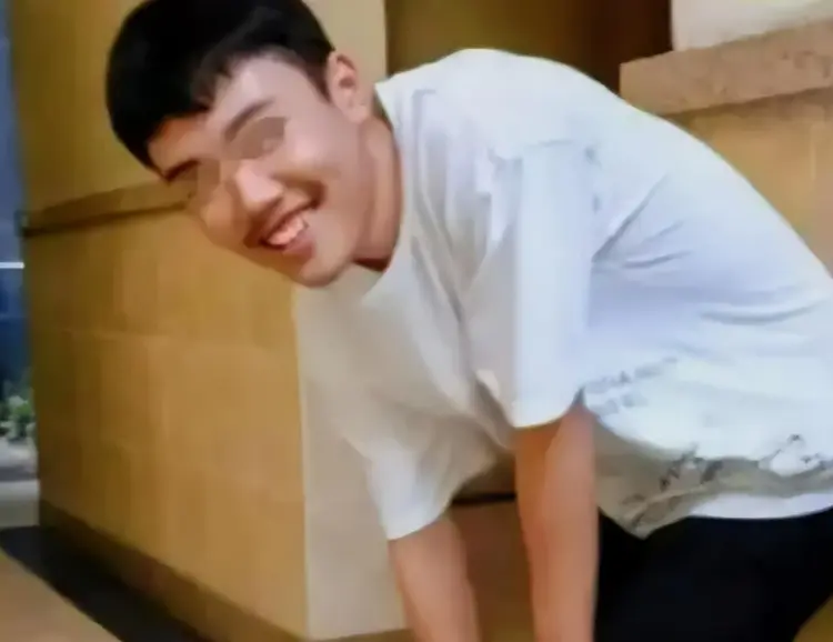 Nam sinh học giỏi mất tích bí ẩn và cái kết đau lòng sau 106 ngày - Ảnh 1. Nam sinh học giỏi mất tích bí ẩn và cái kết đau lòng sau 106 ngày - Ảnh 1.