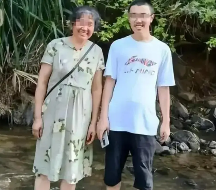 Nam sinh học giỏi mất tích bí ẩn và cái kết đau lòng sau 106 ngày - Ảnh 4. Nam sinh học giỏi mất tích bí ẩn và cái kết đau lòng sau 106 ngày - Ảnh 4.