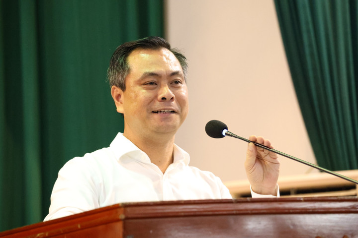 Hiệu trưởng thừa nhận sơ suất lớn trong chi trả tiền hỗ trợ A80 cho sinh viên - Ảnh 1.