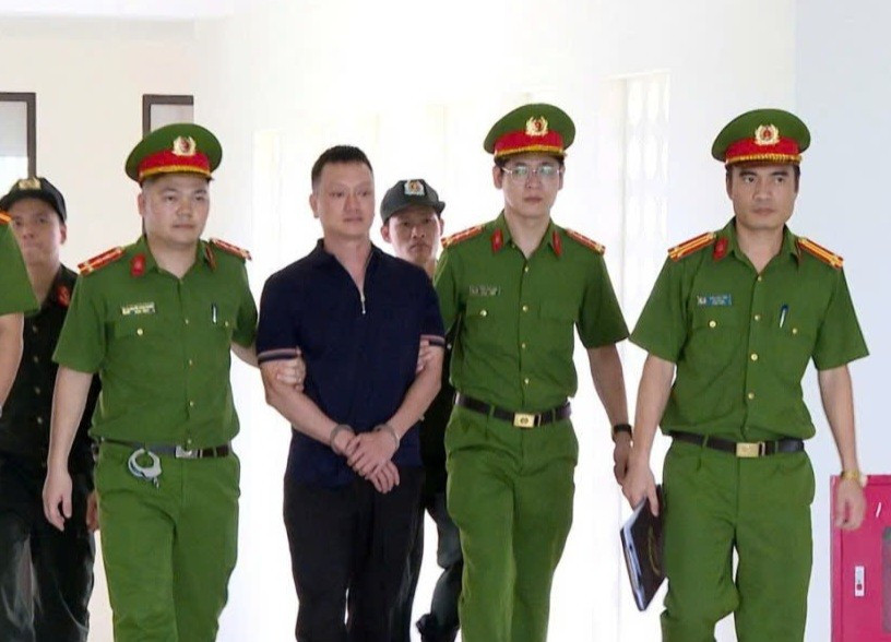 Lộ diện người nhận 350 triệu đồng ' chạy giảm án ' của trùm giang hồ Vi ' ngộ ' - Ảnh 1.