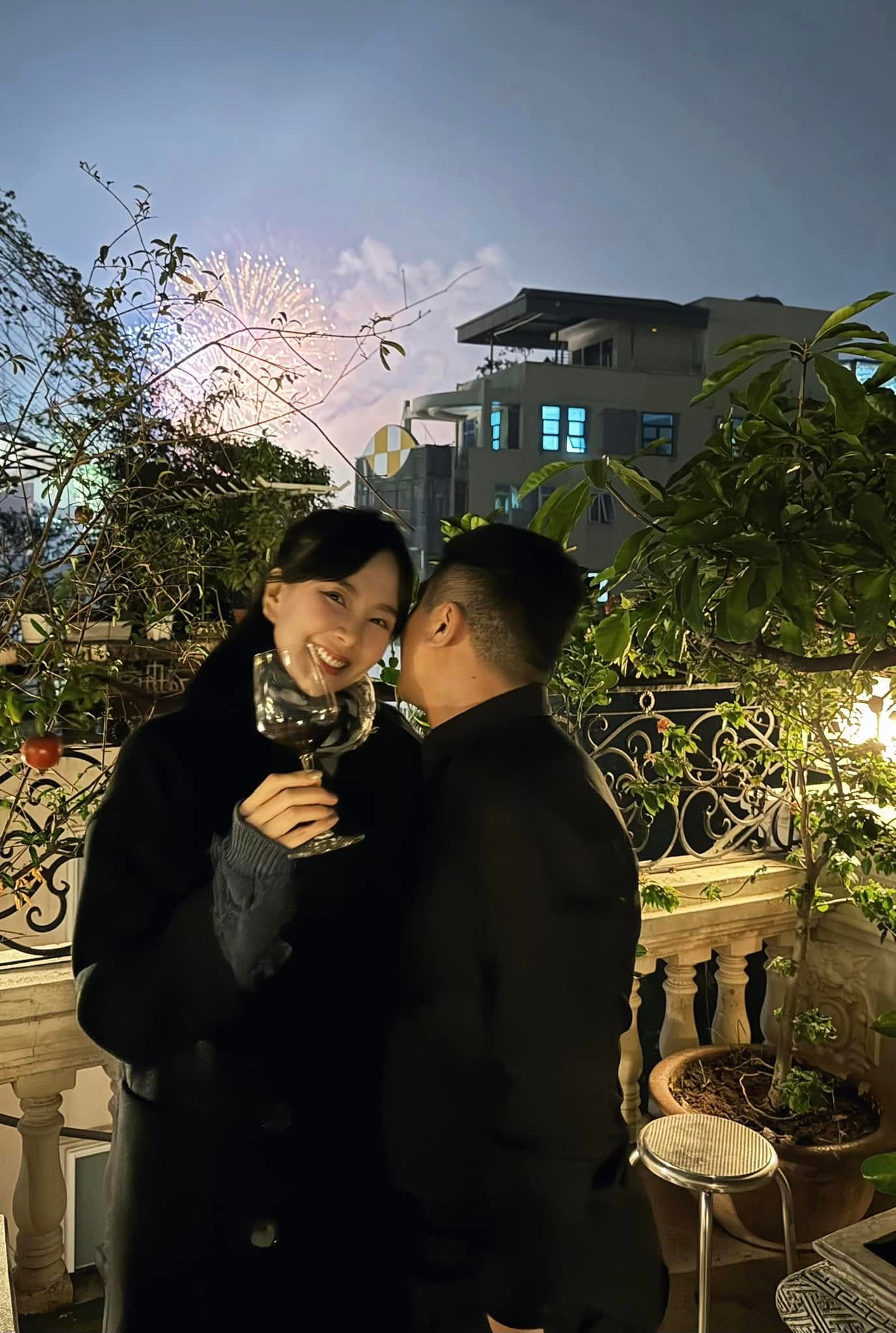 Đi thăm bé Panda, mẹ bỉm Ngô Mai Phương hé lộ một góc biệt thự xa hoa nhà chồng Mai Ngọc- Ảnh 19. Đi thăm bé Panda, mẹ bỉm Ngô Mai Phương hé lộ một góc biệt thự xa hoa nhà chồng Mai Ngọc- Ảnh 19.