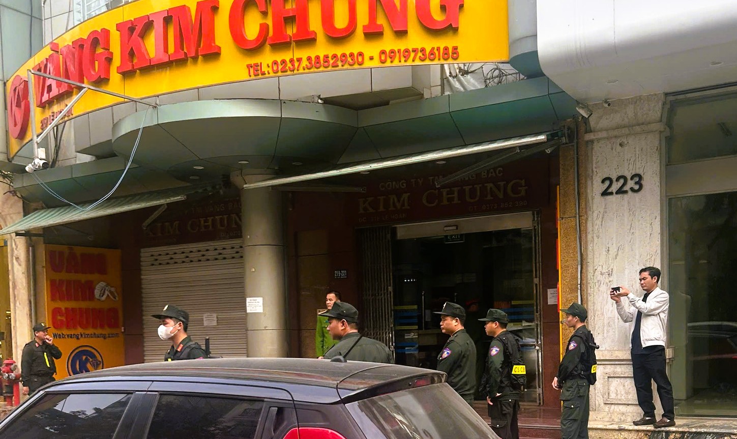 Hé lộ chiêu trò trốn thuế của tiệm vàng Kim Chung tại thanh hóa - Ảnh 2. Hé lộ chiêu trò trốn thuế của tiệm vàng Kim Chung tại thanh hóa - Ảnh 2.