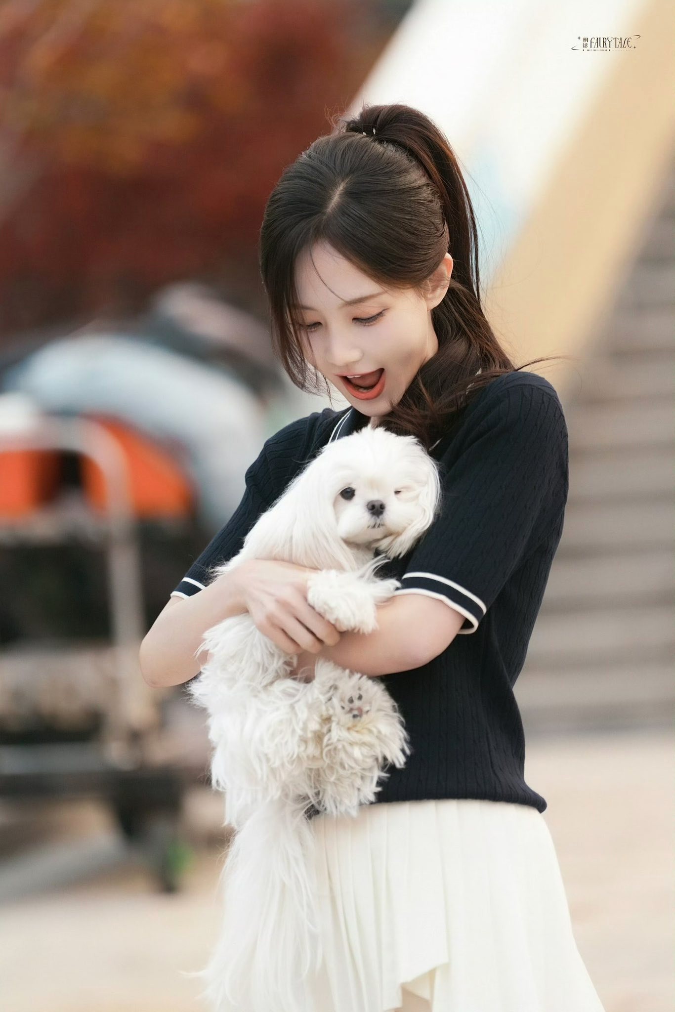 Trên đời không có mỹ nhân nào 35 tuổi vẫn trẻ khủng khiếp thế này đâu: Đẹp như thiên sứ, nói 15 tuổi cũng tin- Ảnh 2. Trên đời không có mỹ nhân nào 35 tuổi vẫn trẻ khủng khiếp thế này đâu: Đẹp như thiên sứ, nói 15 tuổi cũng tin- Ảnh 2.