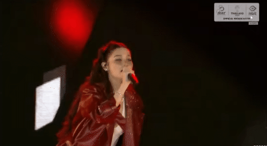 Nữ ca sĩ hát mở màn khai mạc SEA Games 2025 lên tiếng sau khi bị phát hiện hát nhép- Ảnh 1. Nữ ca sĩ hát mở màn khai mạc SEA Games 2025 lên tiếng sau khi bị phát hiện hát nhép- Ảnh 1.