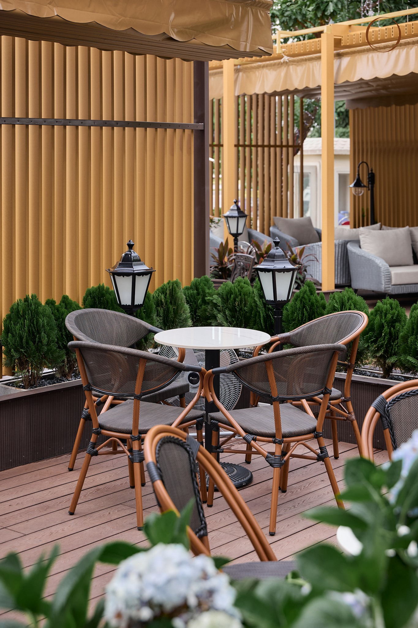 Đi thăm bé Panda, mẹ bỉm Ngô Mai Phương hé lộ một góc biệt thự xa hoa nhà chồng Mai Ngọc- Ảnh 12. Đi thăm bé Panda, mẹ bỉm Ngô Mai Phương hé lộ một góc biệt thự xa hoa nhà chồng Mai Ngọc- Ảnh 12.