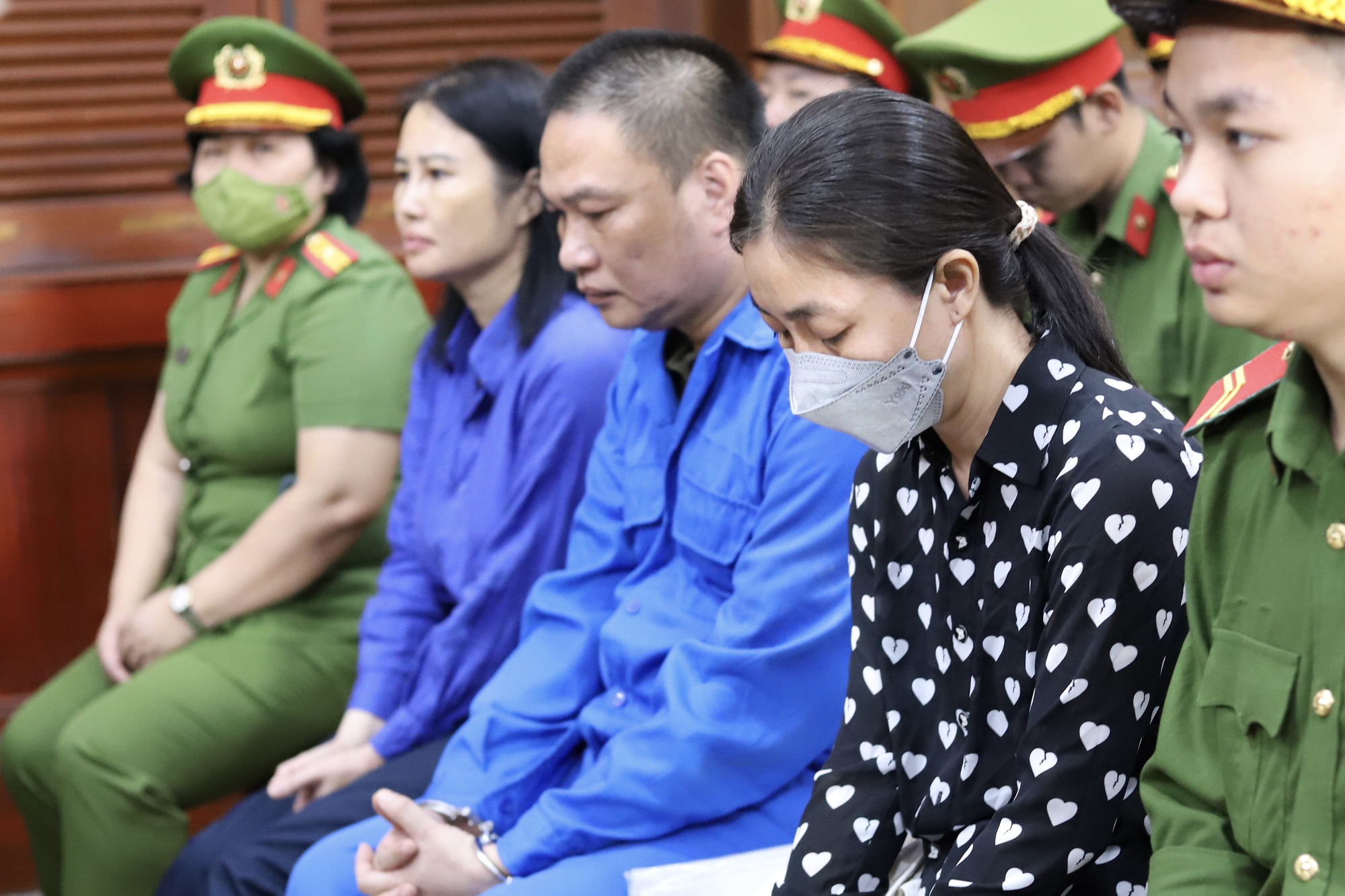 Cựu giám đốc Sở GD-ĐT TPHCM được đề nghị lãnh án treo - Ảnh 1.