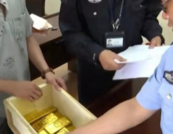 Mất 25kg vàng ký gửi, người đàn ông kiện hãng hàng không nhưng thua kiện tại tòa - Ảnh 2.