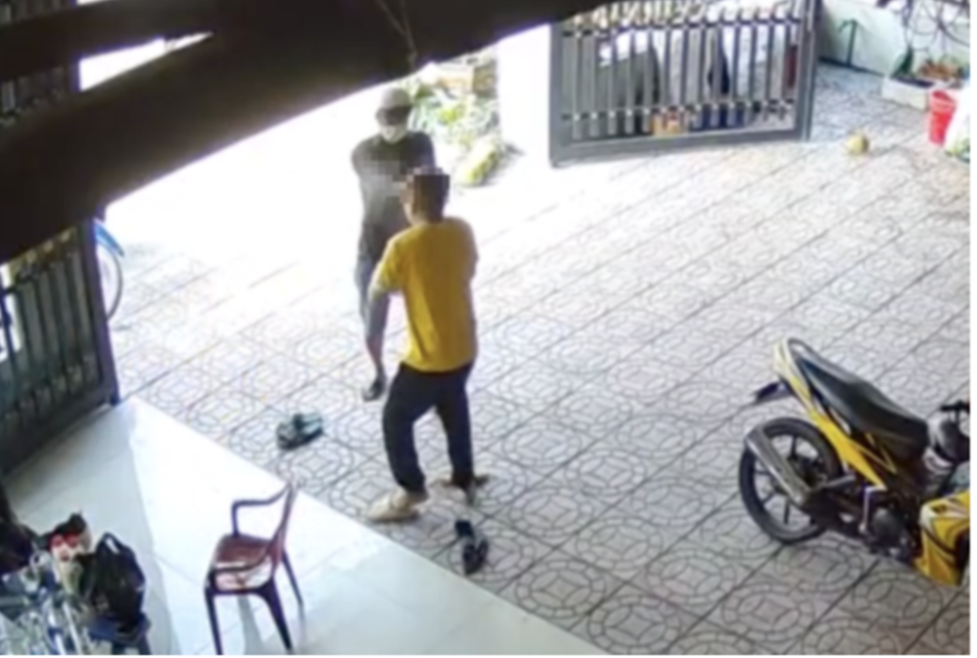 UBND tỉnh Vĩnh Long thông tin vụ nữ sinh 14 tuổi tử vong trong tai nạn giao thông - Ảnh 2. UBND tỉnh Vĩnh Long thông tin vụ nữ sinh 14 tuổi tử vong trong tai nạn giao thông - Ảnh 2.