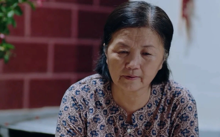 Bà giúp việc cảnh báo: Câu nói bí ẩn về bố chồng khiến con dâu lo lắng - Ảnh 1.