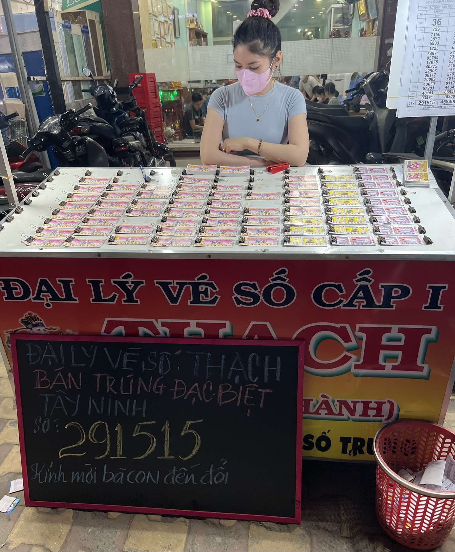 Đại lý Xổ số miền Nam tìm người trúng độc đắc 28 tỉ Đồng tại Đồng Nai - Ảnh 2. Đại lý Xổ số miền Nam tìm người trúng độc đắc 28 tỉ Đồng tại Đồng Nai - Ảnh 2.