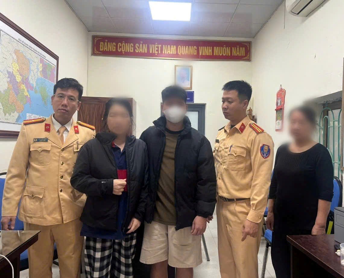 - Ảnh 1. - Ảnh 1.