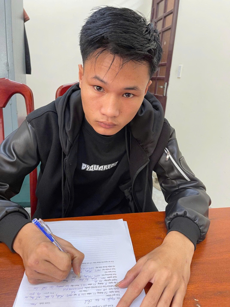 Bác sĩ bất ngờ lý giải nguyên nhân tử vong của thiếu niên xô xát ở quán bida Ba Đồn - Ảnh 3. Bác sĩ bất ngờ lý giải nguyên nhân tử vong của thiếu niên xô xát ở quán bida Ba Đồn - Ảnh 3.