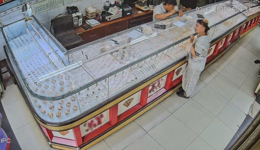 Bắt giữ nghi phạm cướp nhầm vàng giả ở Tây Ninh: Diễn biến vụ án gây chú ý - Ảnh 2.