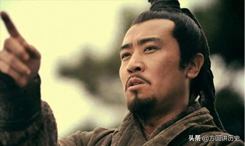 Thẳng tay gạt bỏ Triệu Vân, cử Trương Phi đấu với Mã Siêu: Lưu Bị và Gia Cát Lượng thực sự toan tính gì? - Ảnh 1.