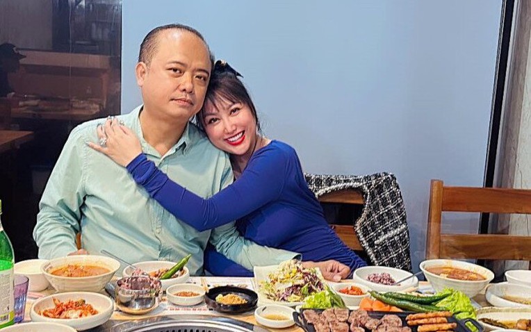 Nữ nghệ sĩ 2 đời chồng nửa đêm đăng status hơn 600 chữ về bạn trai U60 - Ảnh 1.