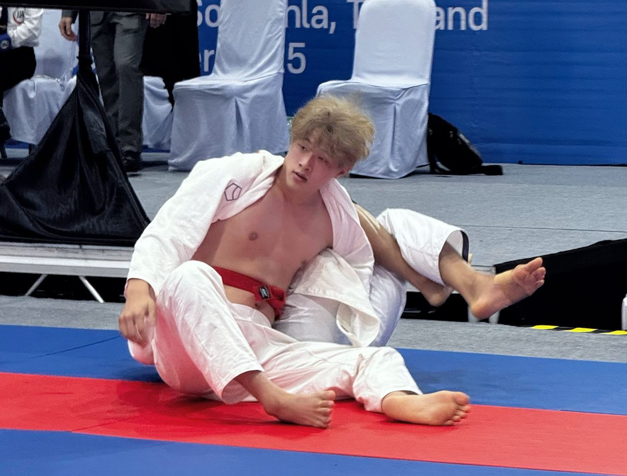 Cận cảnh visual cực phẩm của võ sĩ Việt Nam tại SEA Games, chiều cao 1m83 lý tưởng, nhìn body mới choáng- Ảnh 8.