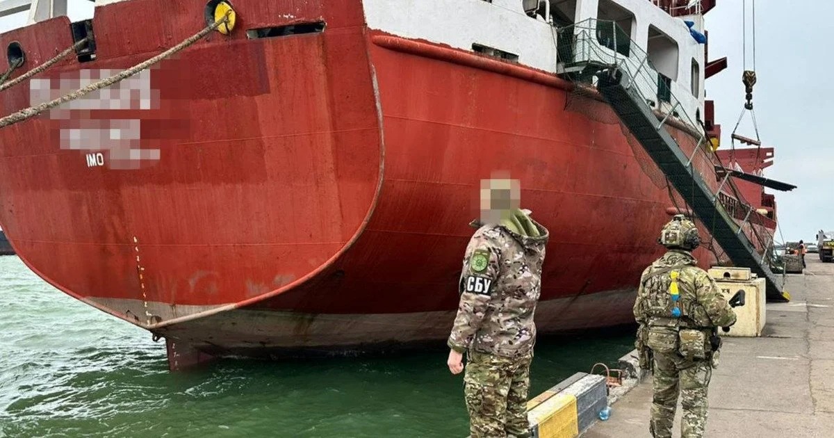 Ukraine "vô hiệu hóa" hạm đội bóng tối Nga -Tổng thống Putin nổi giận, tuyên bố 1 điều - Ảnh 1.