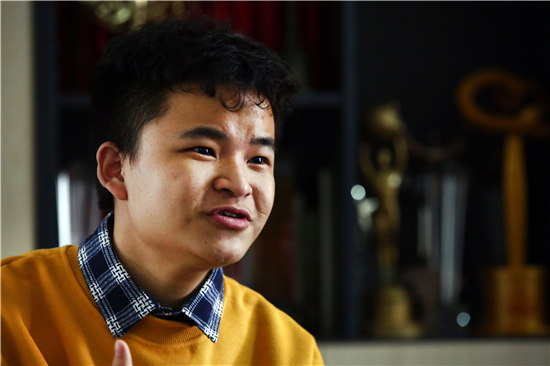 Cậu bé 9 tuổi cứu bạn trong trận động đất lịch sử ở Tứ Xuyên năm 2008: 17 năm sau, cuộc đời rẽ hướng đầy bất ngờ - Ảnh 2. Cậu bé 9 tuổi cứu bạn trong trận động đất lịch sử ở Tứ Xuyên năm 2008: 17 năm sau, cuộc đời rẽ hướng đầy bất ngờ - Ảnh 2.