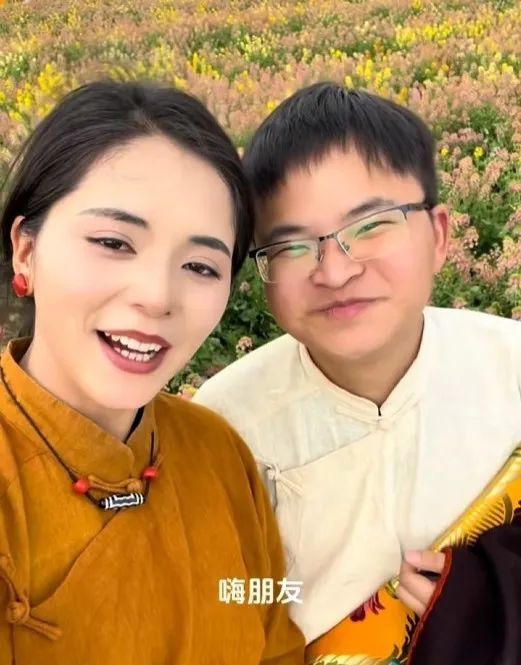 Cậu bé 9 tuổi cứu bạn trong trận động đất lịch sử ở Tứ Xuyên năm 2008: 17 năm sau, cuộc đời rẽ hướng đầy bất ngờ - Ảnh 3. Cậu bé 9 tuổi cứu bạn trong trận động đất lịch sử ở Tứ Xuyên năm 2008: 17 năm sau, cuộc đời rẽ hướng đầy bất ngờ - Ảnh 3.