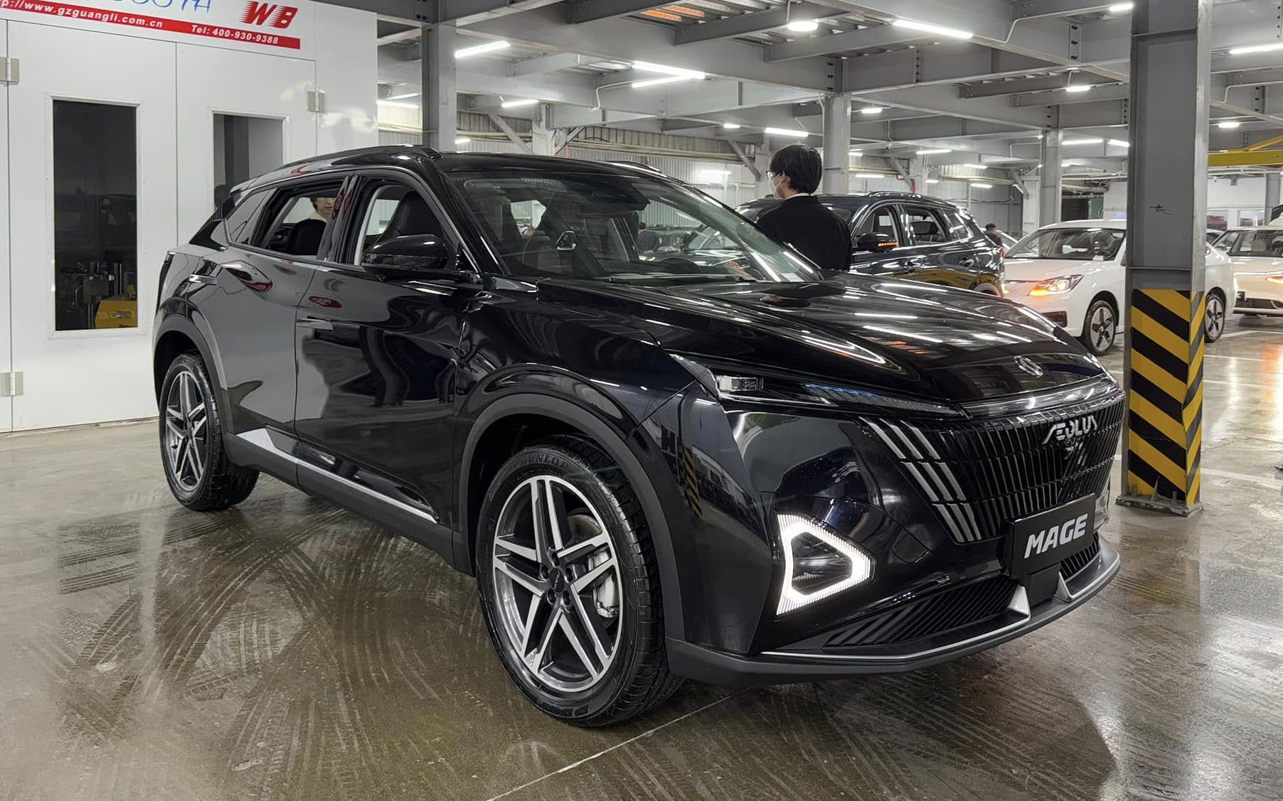 23 xe hybrid ra mắt Việt Nam 2025: Riêng 1 mẫu lắp cả MHEV, PHEV, nhiều chiếc đi cả trăm km không cần xăng- Ảnh 9.