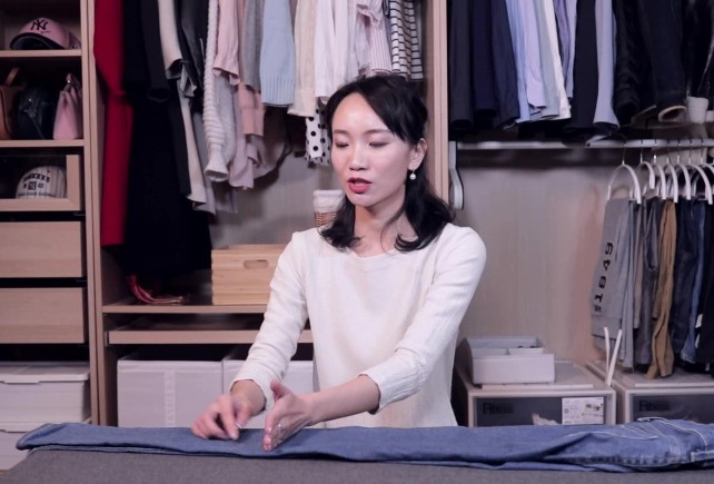 Phát hiện giúp việc trẻ lương 7 triệu/h, có 30 tỷ trong tài khoản nhờ chiều được "nhu cầu thầm kín" của chủ - Ảnh 4. Phát hiện giúp việc trẻ lương 7 triệu/h, có 30 tỷ trong tài khoản nhờ chiều được "nhu cầu thầm kín" của chủ - Ảnh 4.