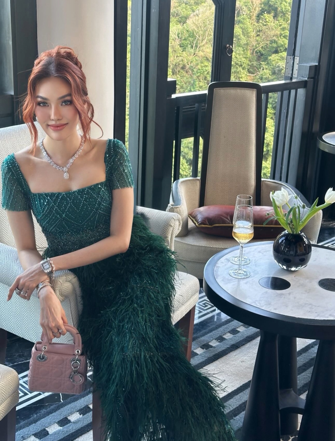 Lễ cưới Tiên Nguyễn tại Đà Nẵng: Cô dâu chú rể khoá môi, Hà Tăng - Linh Rin không tham dự- Ảnh 8. Lễ cưới Tiên Nguyễn tại Đà Nẵng: Cô dâu chú rể khoá môi, Hà Tăng - Linh Rin không tham dự- Ảnh 8.