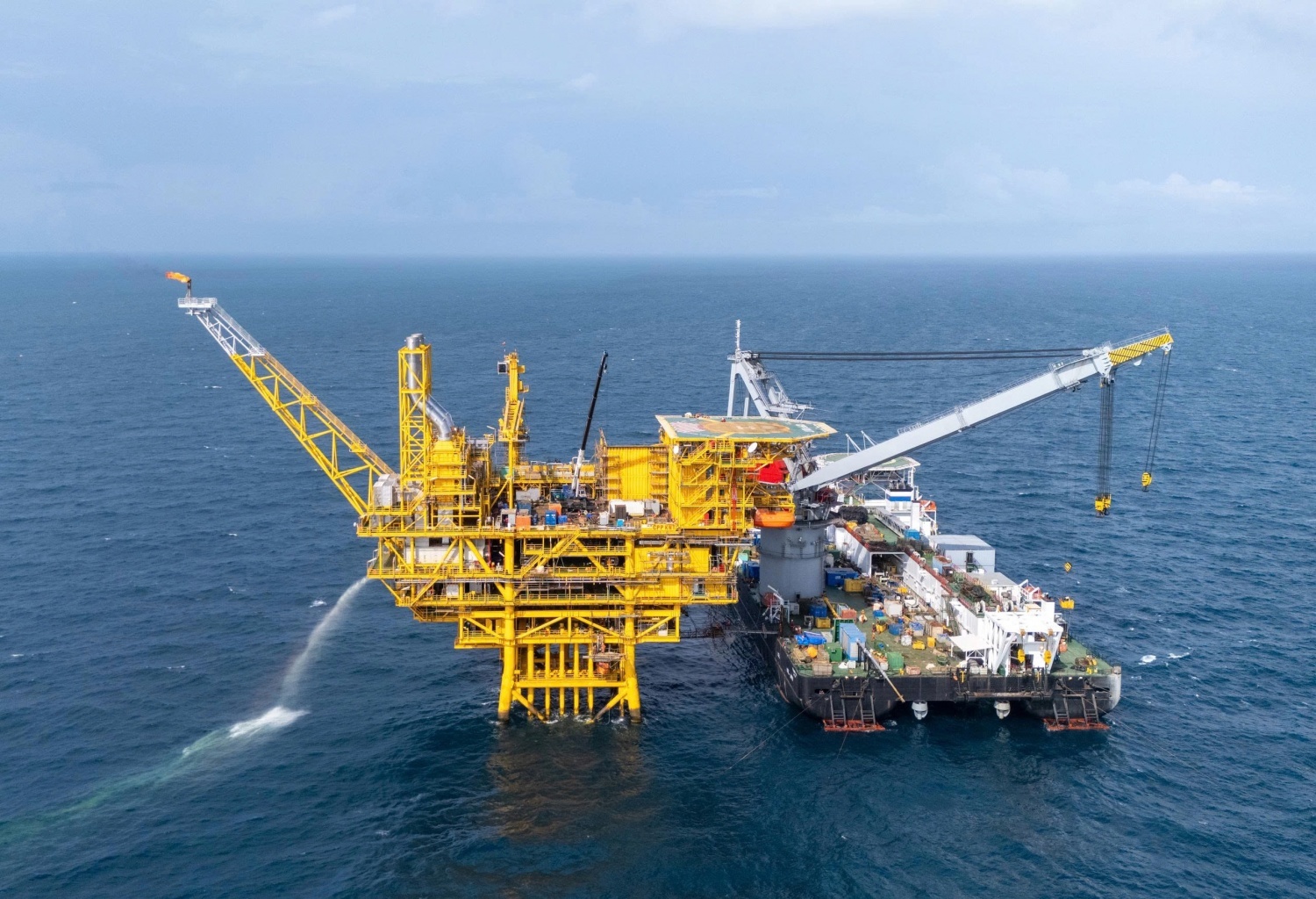 Loạt "si&ecirc;u c&ocirc;ng tr&igrave;nh" khẳng định khối &oacute;c v&agrave; tr&iacute; tuệ Việt của DN 1 triệu tỷ duy nhất tại Việt Nam- Ảnh 4.