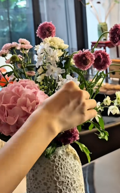 Vũ Thúy Quỳnh khoe nơi ở khang trang, để lộ 1 dấu hiệu sắp lấy đại gia- Ảnh 4. Vũ Thúy Quỳnh khoe nơi ở khang trang, để lộ 1 dấu hiệu sắp lấy đại gia- Ảnh 4.