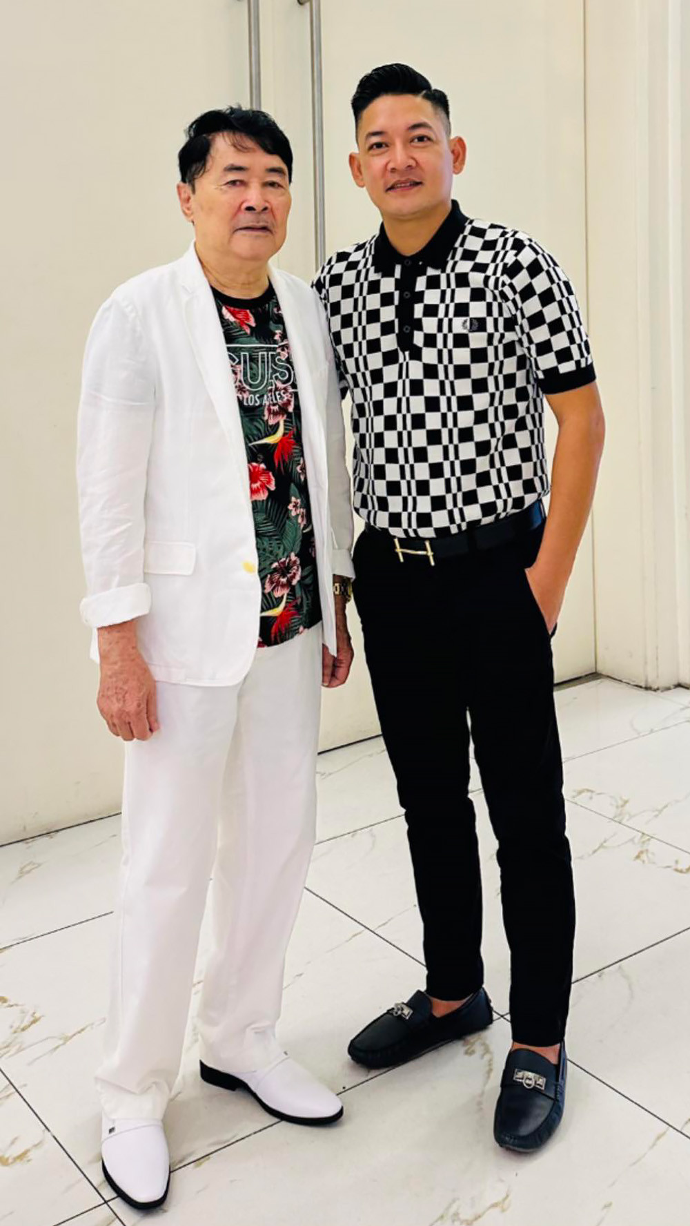 Nam NSƯT được hứa “bị gì thì xin Nhà nước phong làm anh hùng”: U80 giàu có, chủ công ty yến sào nổi tiếng - Ảnh 2. Nam NSƯT được hứa “bị gì thì xin Nhà nước phong làm anh hùng”: U80 giàu có, chủ công ty yến sào nổi tiếng - Ảnh 2.