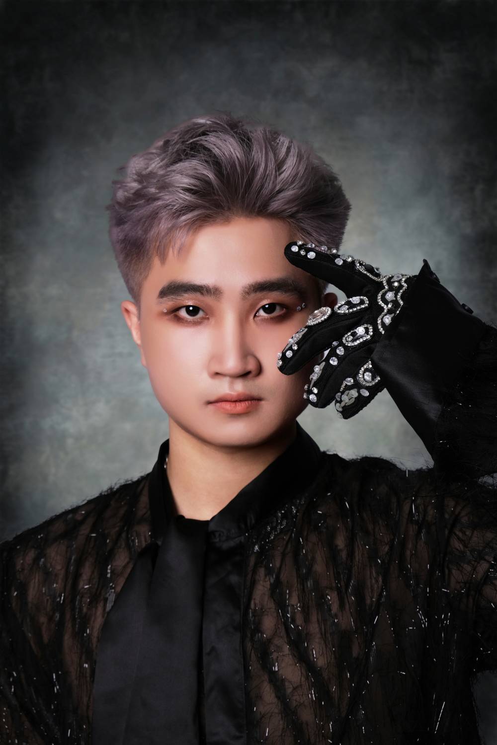 Á quân Tiếng hát Hà Nội: Điển trai, thủ khoa âm nhạc Trường Thăng Long - Ảnh 4. Á quân Tiếng hát Hà Nội: Điển trai, thủ khoa âm nhạc Trường Thăng Long - Ảnh 4.