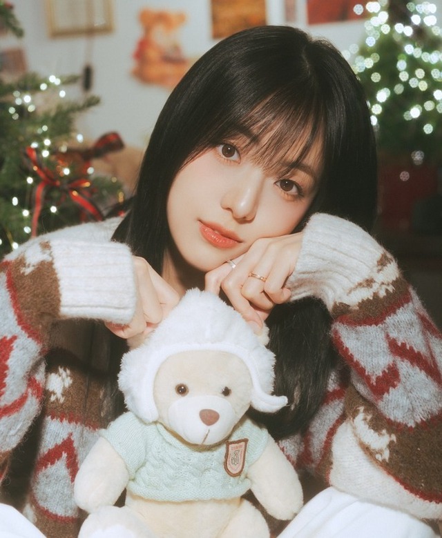 Chị gái bị tố thâm độc, đẩy Jisoo (BLACKPINK) ngã tới mức suýt chấn động não- Ảnh 4. Chị gái bị tố thâm độc, đẩy Jisoo (BLACKPINK) ngã tới mức suýt chấn động não- Ảnh 4.