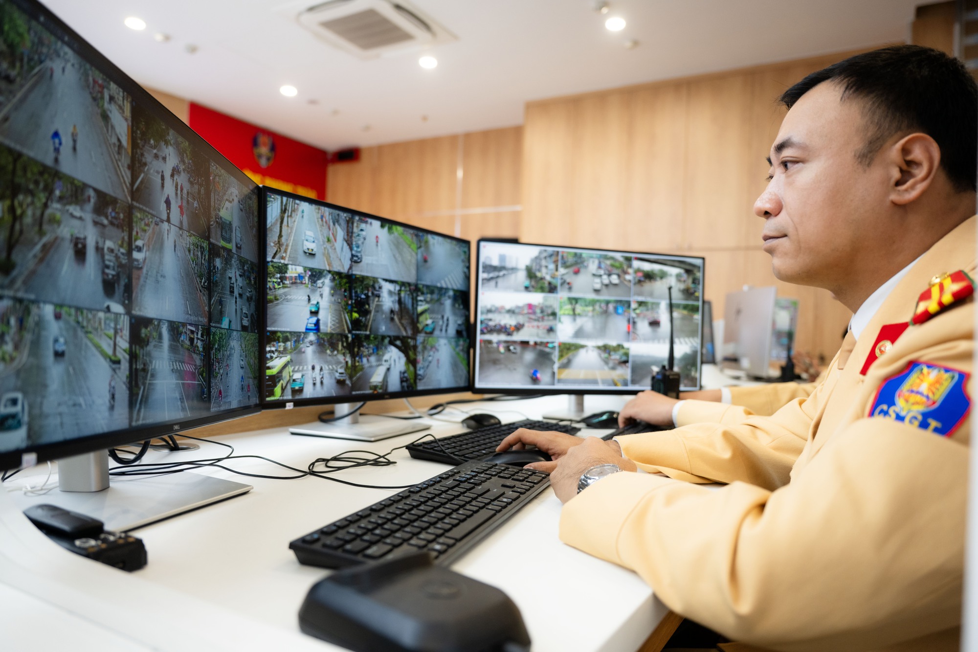 - Ảnh 7. - Ảnh 7.