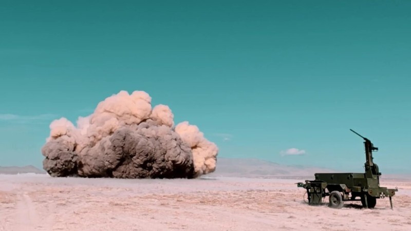 Hệ thống công nghệ phá mìn ALPAY mở hành lang an toàn rộng 10m chỉ bằng một cú nổ - Ảnh 1.