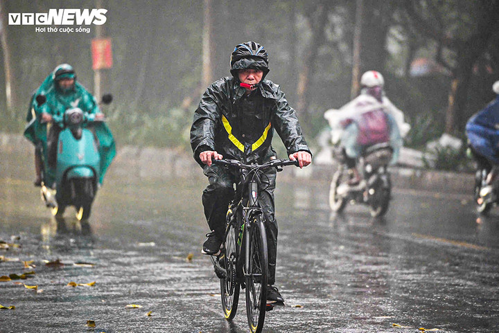 Dự báo thời tiết 10 ngày tới: Không khí lạnh gây mưa rét trên cả nước - Ảnh 1.