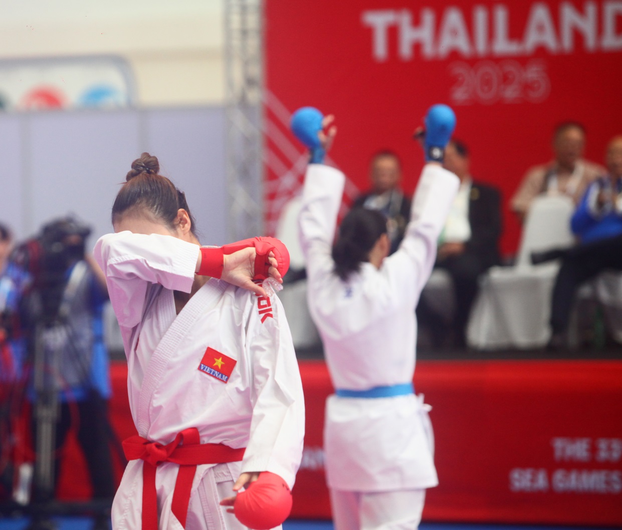 - Ảnh 6. - Ảnh 6.