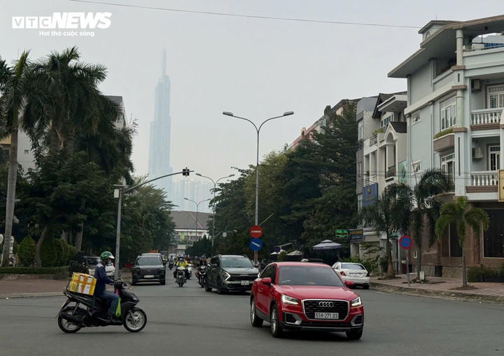 TP . HCM đứng thứ 7 trong 10 thành phố ô nhiễm nhất thế giới theo IQAir - Ảnh 3.