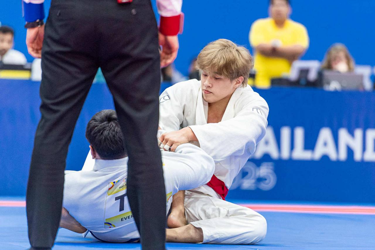 Trai đẹp Jujitsu Việt Nam gây sốt cõi mạng Đông Nam Á giành HCB SEA Games, visual cứ ngỡ nam thần đi đánh võ- Ảnh 8. Trai đẹp Jujitsu Việt Nam gây sốt cõi mạng Đông Nam Á giành HCB SEA Games, visual cứ ngỡ nam thần đi đánh võ- Ảnh 8.
