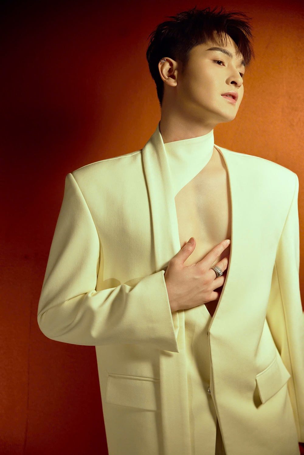 Danh hài Minh Nhí ở Mỹ vẫn không quên làm điều này cho con trai trong ngày sinh nhật - Ảnh 2. Danh hài Minh Nhí ở Mỹ vẫn không quên làm điều này cho con trai trong ngày sinh nhật - Ảnh 2.