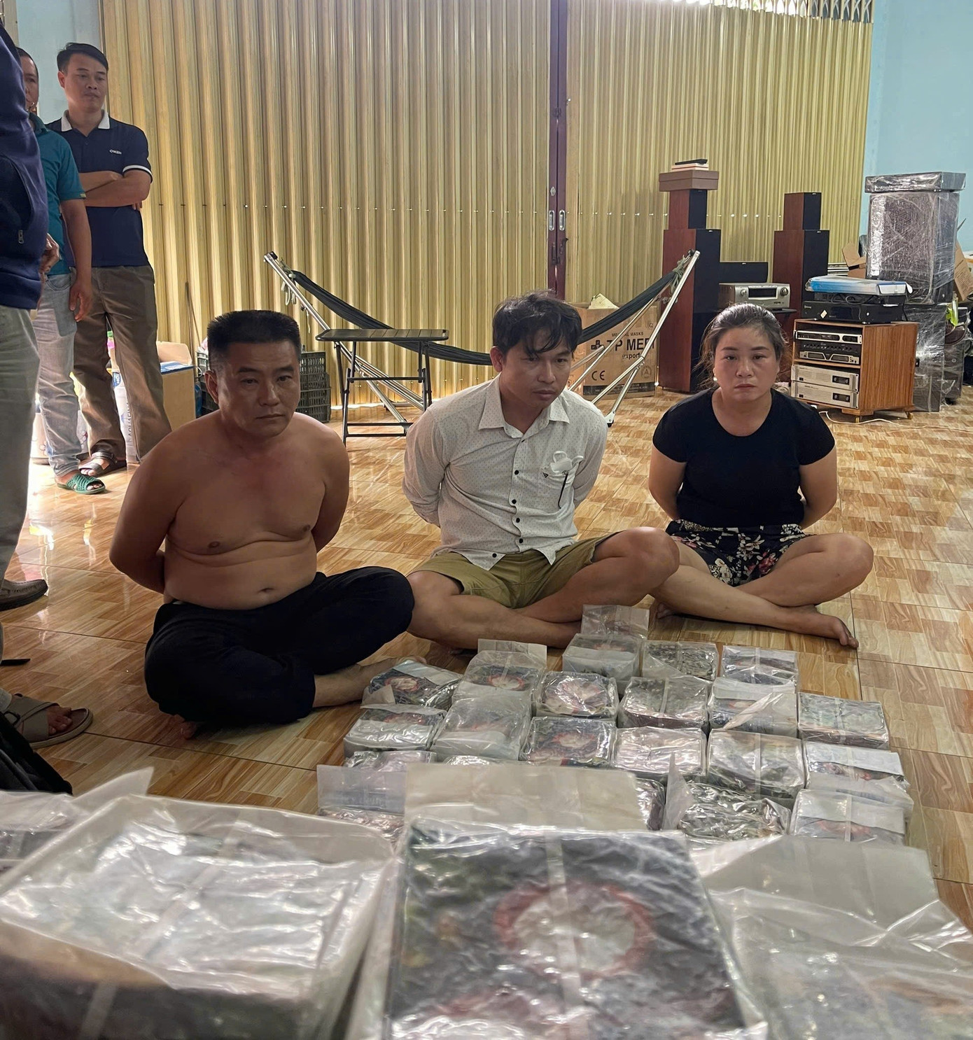 Thứ trưởng Bộ C&ocirc;ng an ph&aacute;t biểu về chuy&ecirc;n &aacute;n ma t&uacute;y ngh&igrave;n tỷ 1025C - Ảnh 2.