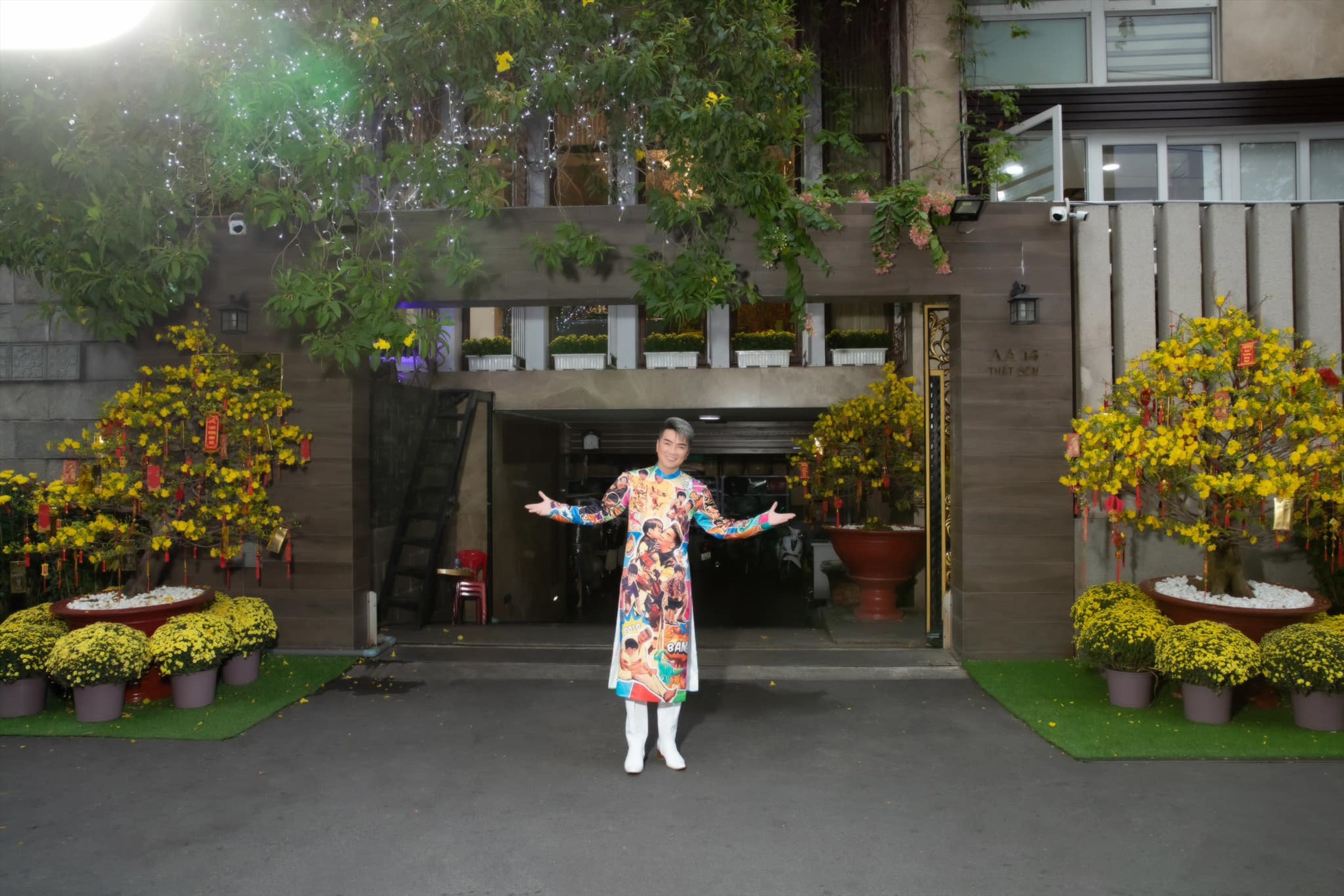 Đàm Vĩnh Hưng thông báo rời khỏi biệt thự trăm tỷ ở cư xá Bắc Hải, TP.HCM - Ảnh 5. Đàm Vĩnh Hưng thông báo rời khỏi biệt thự trăm tỷ ở cư xá Bắc Hải, TP.HCM - Ảnh 5.