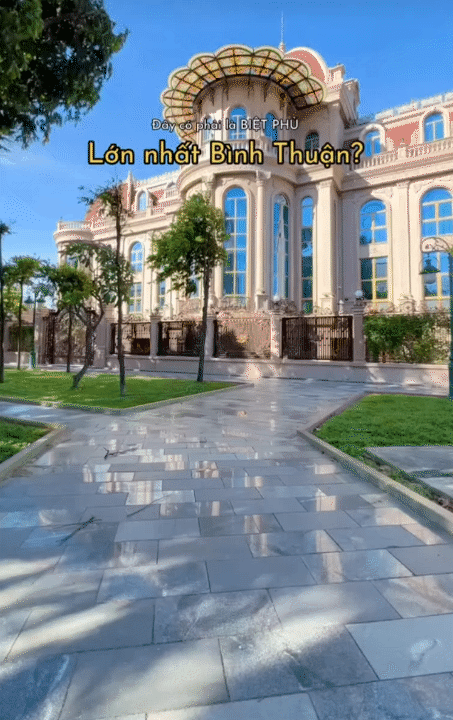 Lại thêm một đám cưới của ái nữ tập đoàn: Cứ nhìn cổng hoa và tòa lâu đài phía sau là biết!- Ảnh 7.