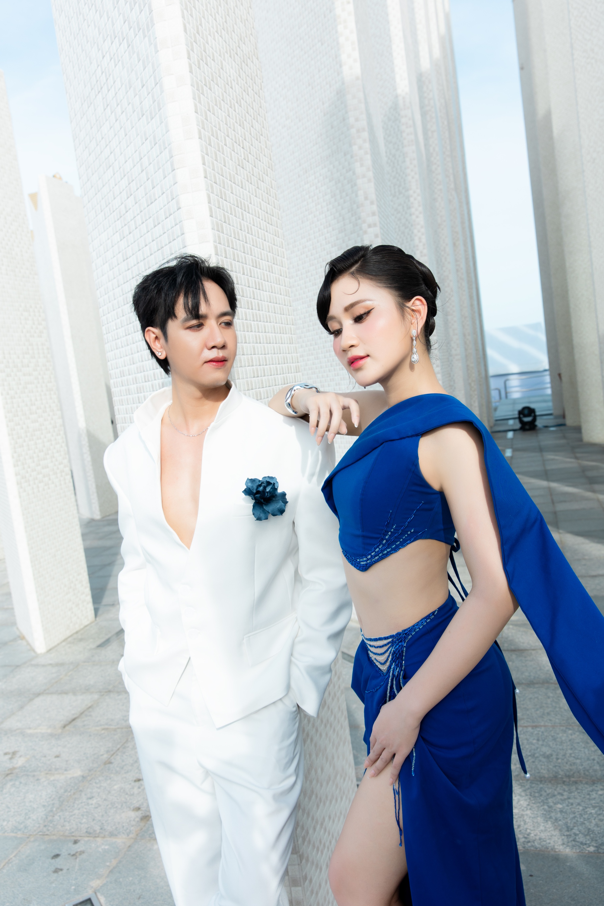 Hoa hậu Trần Minh Phương khoe vóc dáng thon thả, lên tiếng về chuyện mặc gợi cảm - Ảnh 1. Hoa hậu Trần Minh Phương khoe vóc dáng thon thả, lên tiếng về chuyện mặc gợi cảm - Ảnh 1.